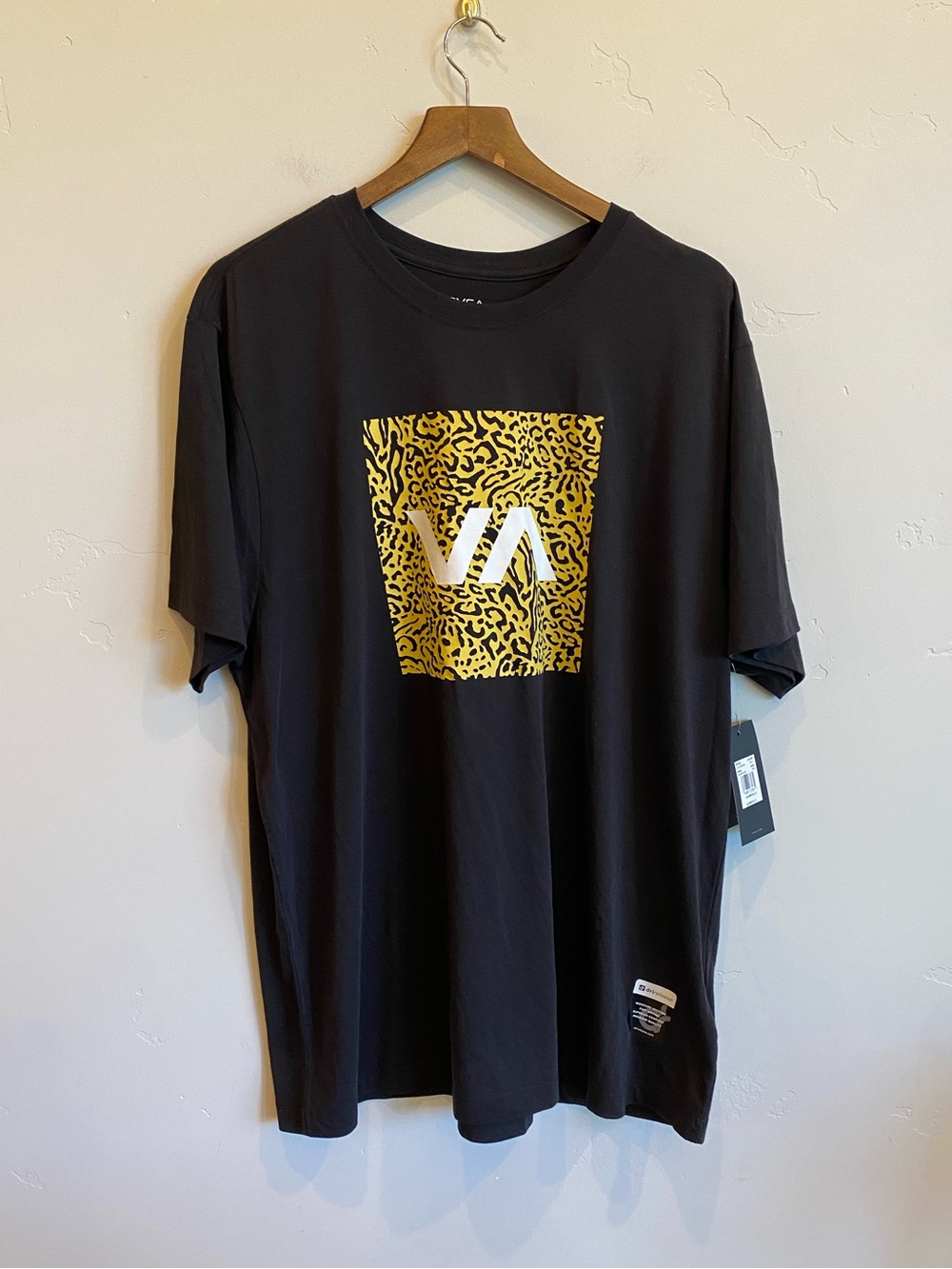RVCA Black & Gold Leopard Print Logo Sports Tee